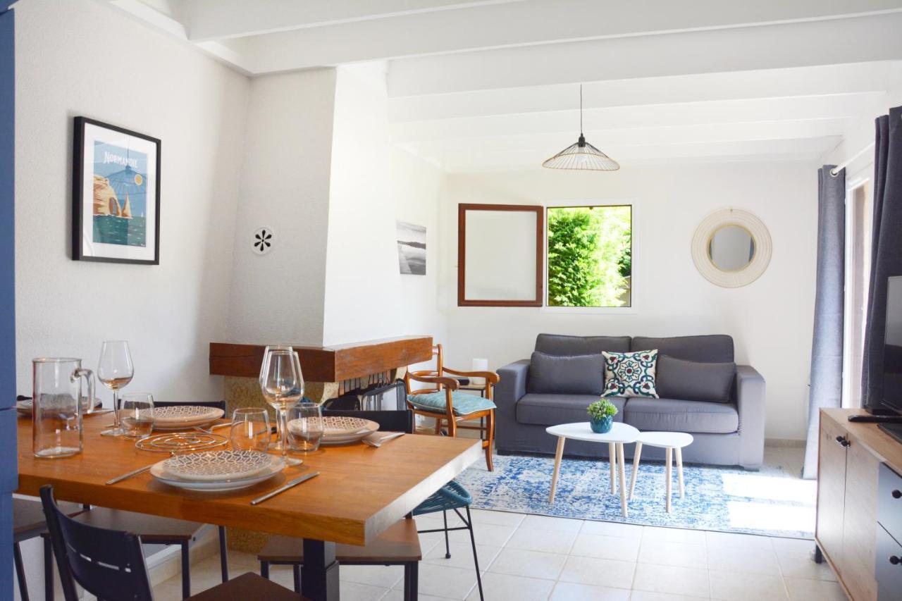 With Large Garden 15 Minutes Walk From The Holiday home *